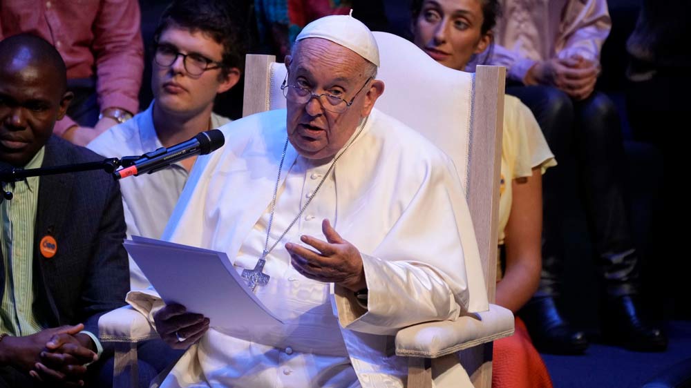 Pope Wraps Troubled Visit to Belgium by Praising Victims and Demanding Abusers Be Judged