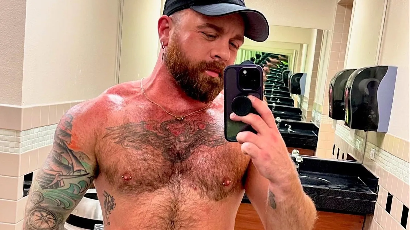 Jarrod James Served Up His 'Dirty Thirty' Birthday Cake